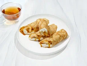 Блины с бананом и соленой карамелью  165 гр. 